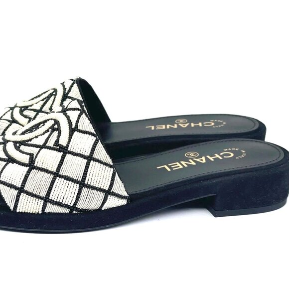 CHANEL 21A  Embroidered Pearl CC Suede Flat Slide Mules Sandals Shoes - Picture 9 of 15